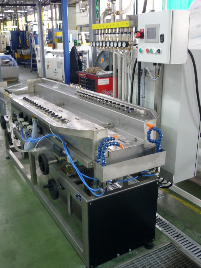 Sonoba Bureau Detude Conception Mecanique Le Mans Conformateur Pour Ligne De Refroidissement De Joints En Sortie D Extrusion